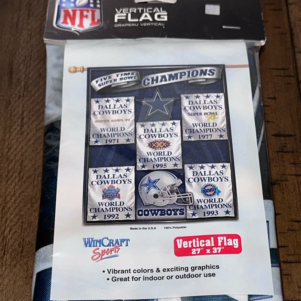 DALLAS COWBOYS Five Time SUPER BOWL CHAMPIONS 27X37 Vertical‎ Flag